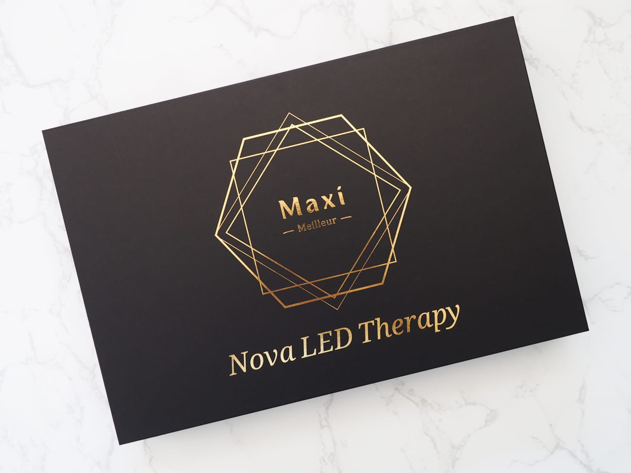 Maxi Meilleur Nova Series LED masker review